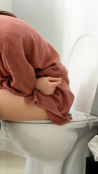 Saiba como cor das fezes pode ajudar a identificar câncer de intestino