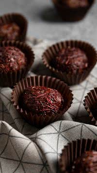 Brigadeiro sem manteiga: saiba como fazer a melhor sobremesa de todas