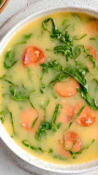Saiba como fazer melhor receita de caldo verde 