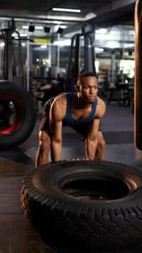 Especialista revela principais perigos do crossfit