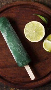 Picolé de caipirinha para tomar no Carnaval