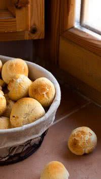Pão de queijo fit na air fryer: Receita que fica pronta em 10 minutos
