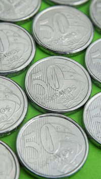 Saiba qual recado Banco do Brasil emitiu para quem possui moedas de 50 centavos