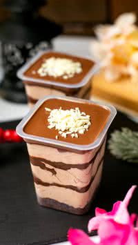 Veja como preparar bolo de chocolate no micro-ondas em apenas 2 minutos