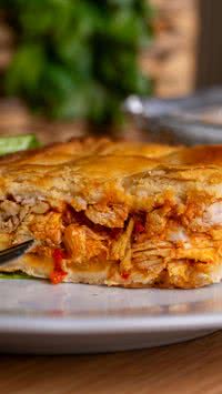 Torta de frango: Confira como preparar almoço delicioso para família