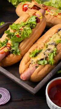 Cachorro-quente no forno: Saiba com se deliciar sem fazer bagunça