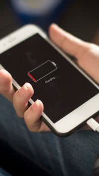 Confira 3 maneiras diferentes de carregar seu celular sem tomada