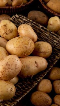 Batata crua é a melhor forma de limpar ralador de queijo; entenda