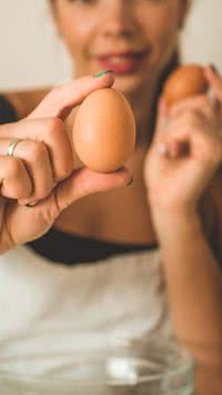Descubra opções de alimentos com mais proteína do que o ovo
