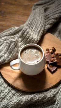 Beber chocolate quente pode fortalecer o organismo de um jeito surpreendente, diz especialista