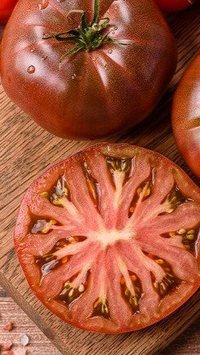 Tomate com veias brancas e duras: Entenda por que isso acontece