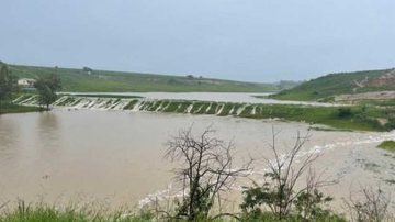 Em comunicado à imprensa, Prefeitura avisou que outras barragens e açudes podem romper - Reprodução/Blog do Sena