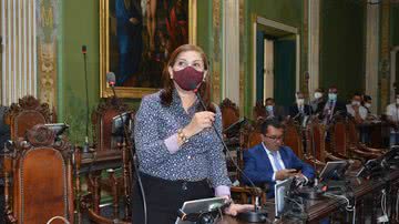 Vereadora e pastora Cária Rodrigues foi contra inclusão de termo - Divulgação