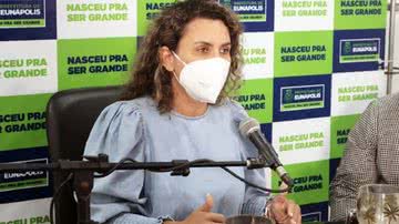 Imagem Eunápolis: Casa de prefeita é alagada e gestora aponta "colapso" após chuvas