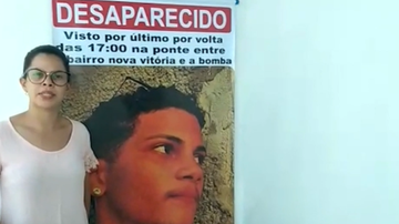 Mãe durante entrevista concedida a TV Record, informando sobre o desaparecimento de Kevin - Divulgação Record Tv