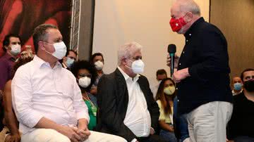 Lula conversou com Rui Costa (PT) sobre situação de cidades afetadas pelas fortes chuvas no sul da Bahia - Dinaldo Silva/BNews