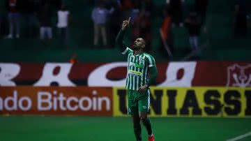 Fernando Alves/Juventude