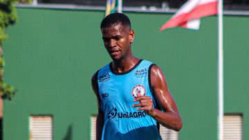 Lucas Pena/Jacuipense