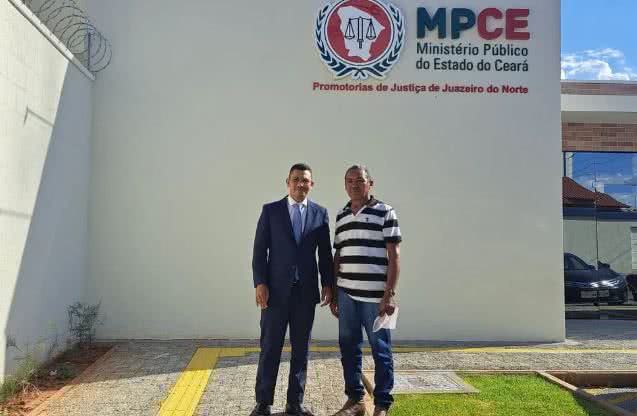 Advogado defende comerciante que o tirou das ruas; entenda