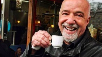 Reprodução / @paulocoelho