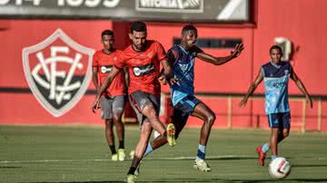 Jogo-treino entre Vitória e Camaçari - Pietro Carpi/EC Vitória