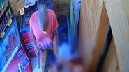 Imagem Homem armado com faca assalta loja de polpas de frutas em Jardim Cruzeiro; assista