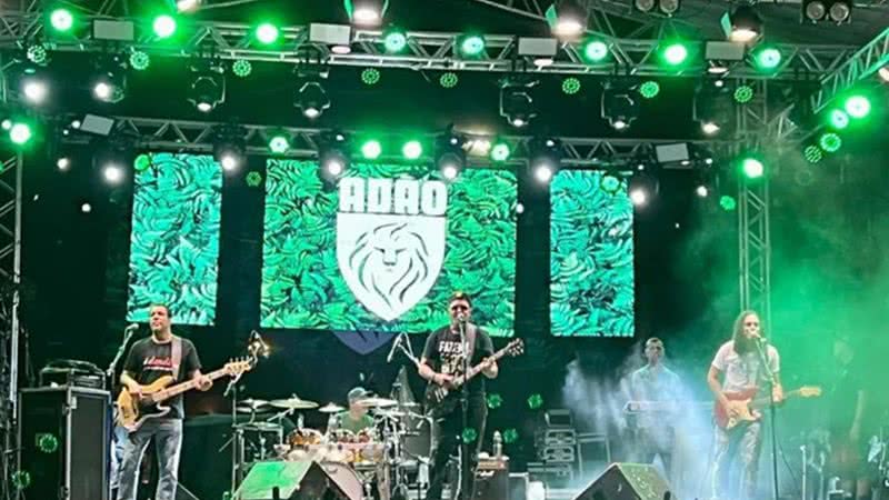 Reprodução/Instagram/@adaonegrooficial