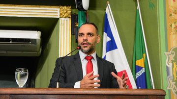 Imagem Vereador toma atitude sobre lei que obriga frentistas a fiscalizarem bêbados