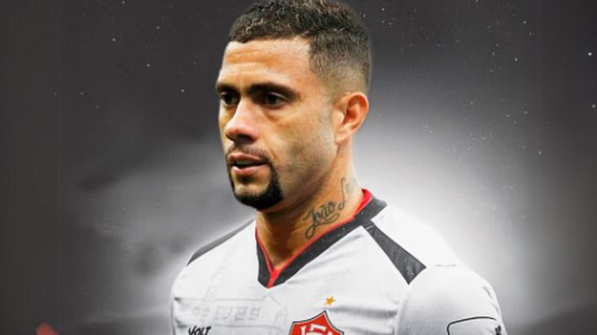 Jogando contra? Wellington Rato ignora gol que classificou Vitória na ...