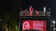 BNews Folia: Léo Santana agita 'Pipoco' no circuito Orlando Tapajós
