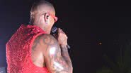 BNews Folia: Léo Santana agita 'Pipoco' no circuito Orlando Tapajós