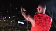 BNews Folia: Léo Santana agita 'Pipoco' no circuito Orlando Tapajós