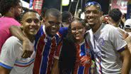BNews Folia: Léo Santana agita 'Pipoco' no circuito Orlando Tapajós
