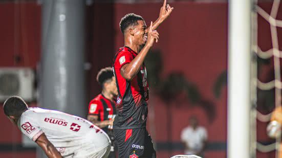 Victor Ferreira | EC Vitória