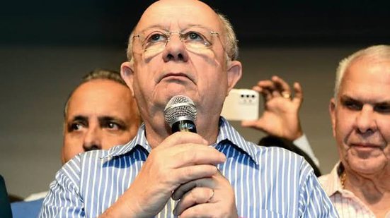 Imagem Feira: Republicanos pode abandonar Zé Ronaldo