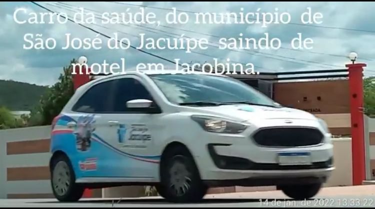 Carro de prefeitura baiana é flagrado saindo de motel em Jacobina durante expediente; veja vídeo
