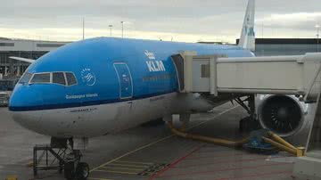 Imagem Avião faz pouso de emergência em Brasília após passageira morrer durante o voo