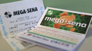 Aposta na Mega-Sena - Tânia Rego/Agência Brasil