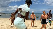 Aula de danças africanas na Casa da Ribeira - Divulgação
