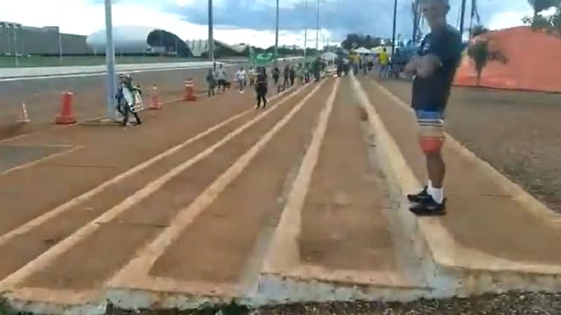 Foto: Reprodução/Twitter/Metrópoles