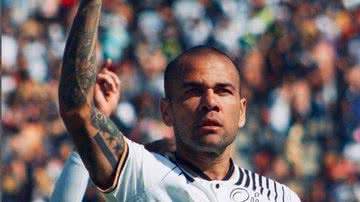 @Danialves/Instagram