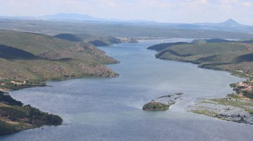 Flávia Emanuela / Depec