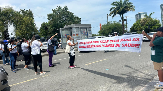 Mães se manifestam contra plano de saúde - Dandara Amorim/Bnews