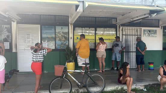 Leitores do Bnews enviam denúncias sobre agência dos Correios em Camaçari - Leitor BNews