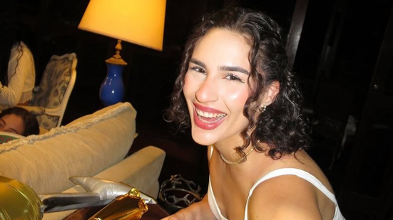 Filha de Didi se explica após chamar Fernanda Torres de “nepobaby” - Instagram/@livianaragao