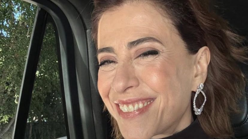 Atriz de Hollywood é flagrada tietando Fernanda Torres - Instagram/@oficialfernandatorres
