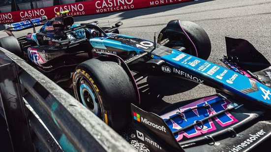 Reprodução / Redes Sociais / Instagram / @alpinef1team