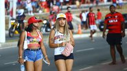 Mesmo com chuva, torcedores marcam presença em duelo Vitória x Barcelona de Ilhéus
