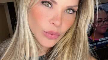 Reprodução / Instagram @veronicacostamaeloira