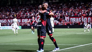 Reprodução Galácticos